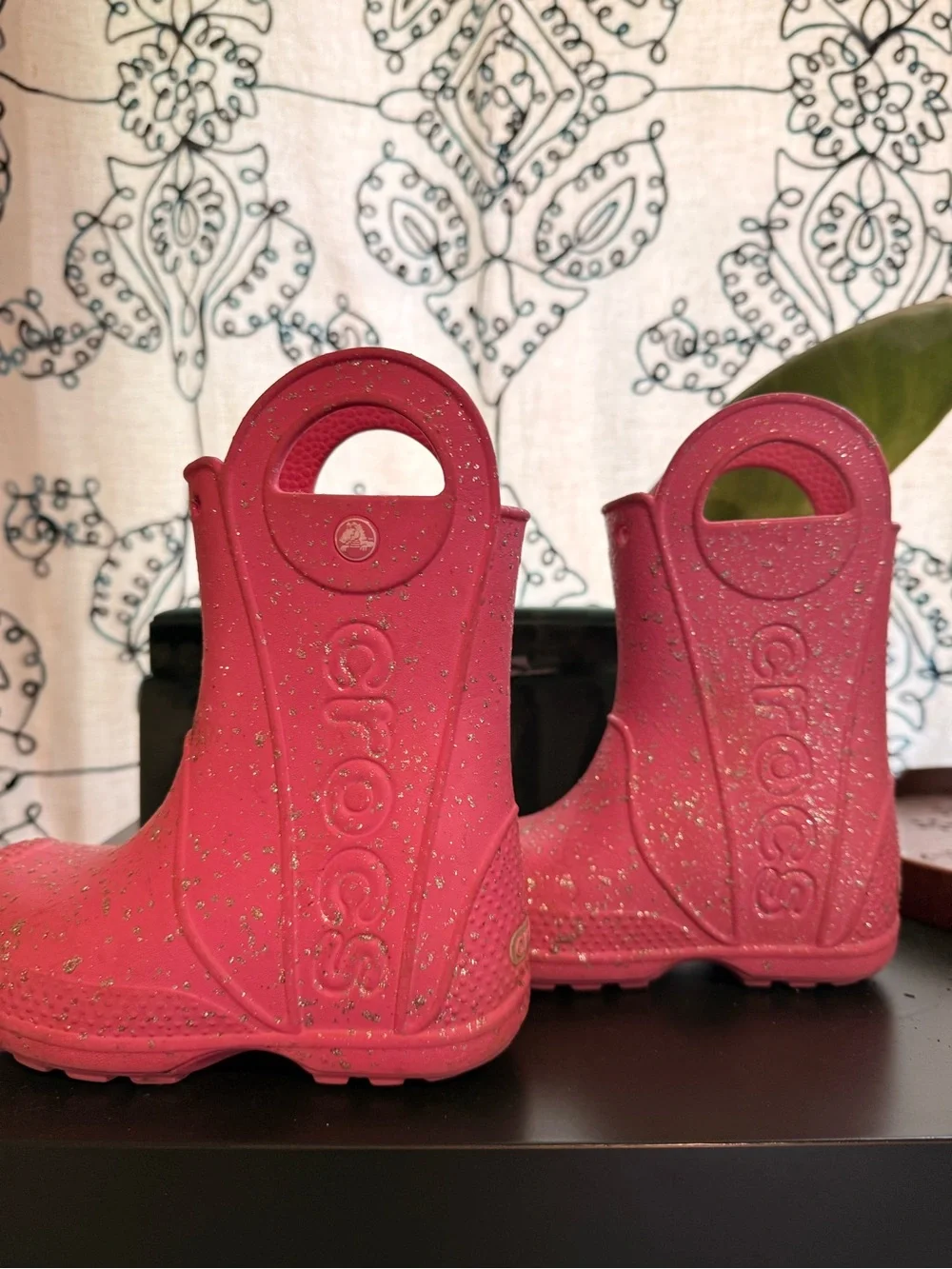 CROCS Kids' Hot Pink Glitter Handle Rain Boots